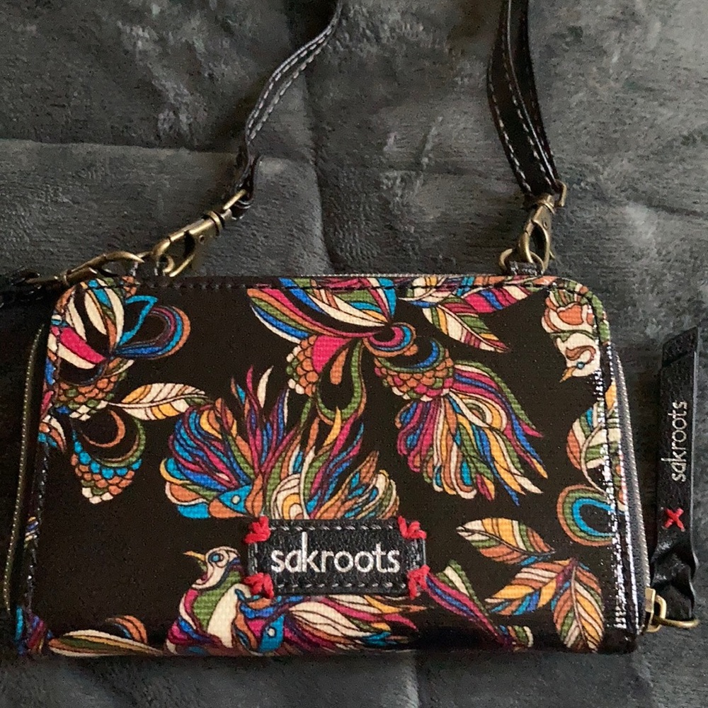 NWOT Sakroots crossbody bag